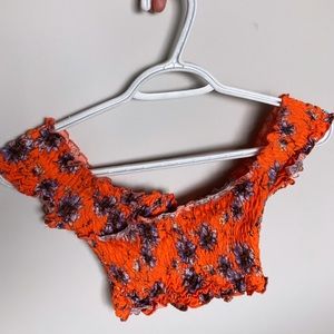 Very stretchy crop top from Top Shop! US size 2!